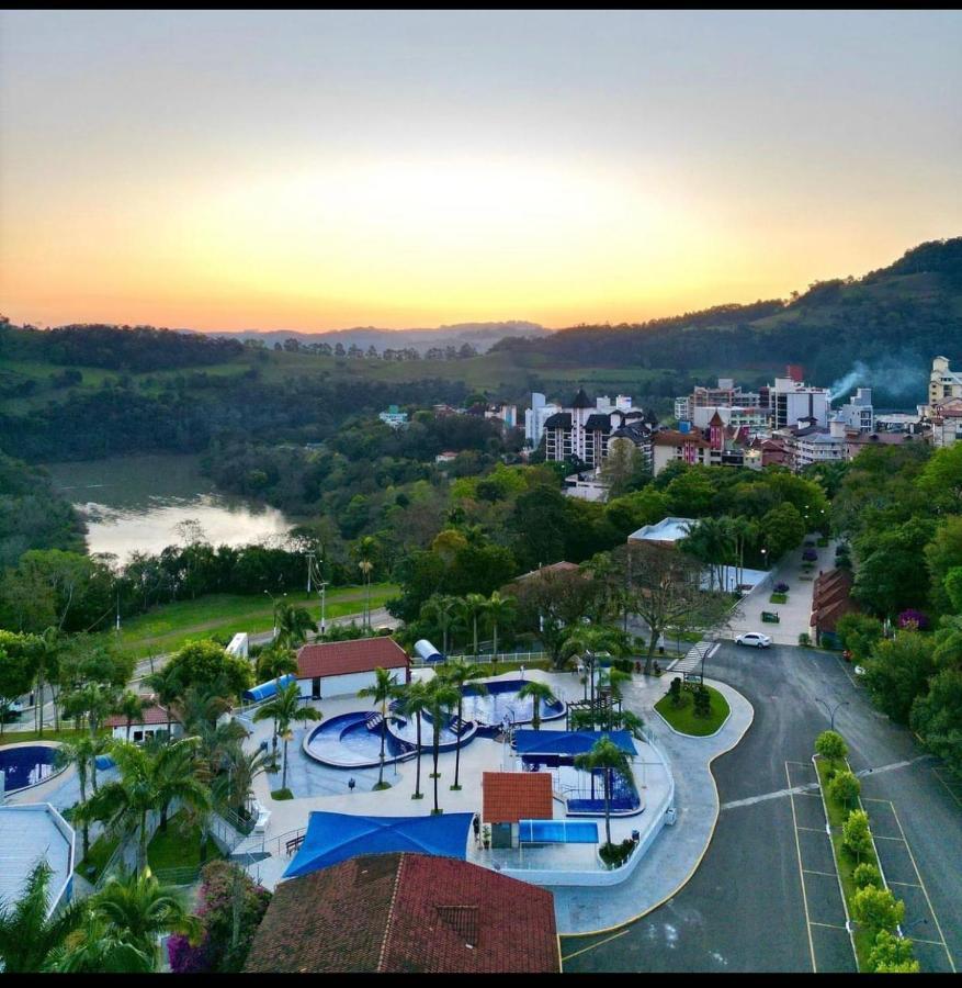 Casa Das Bromelias- 2 Quartos Climatizados -Casa Com Quiosque Em Meio A Natureza! Piratuba Luaran gambar