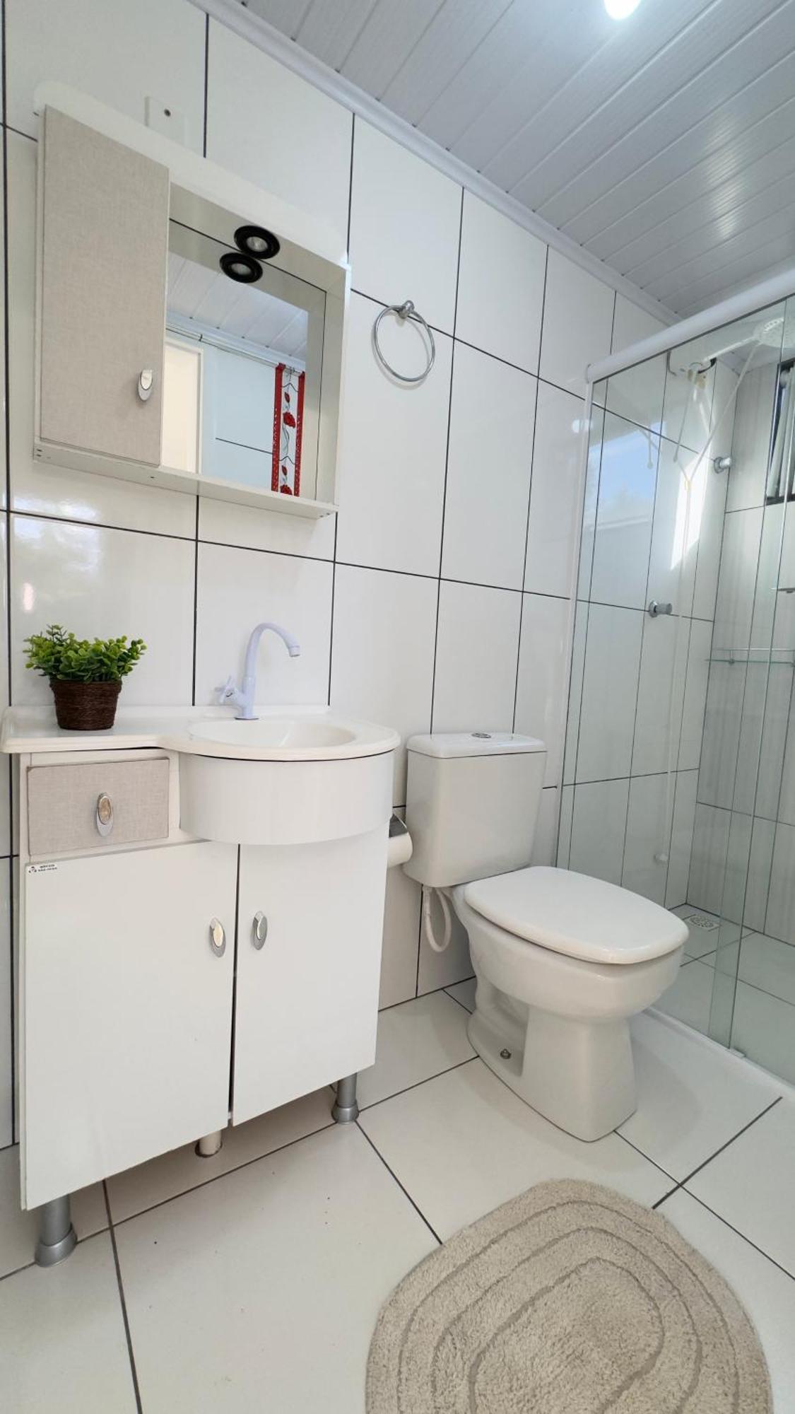 Casa Das Bromelias- 2 Quartos Climatizados -Casa Com Quiosque Em Meio A Natureza! Piratuba Luaran gambar